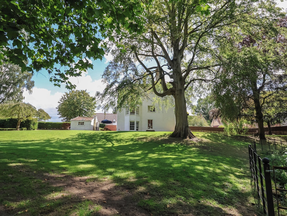 Syleham House