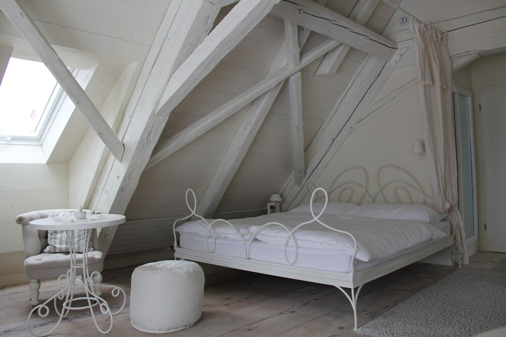 Cottage Holiday  B&B Gantrisch view 5