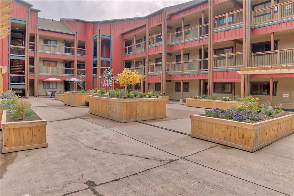 Longbranch 309