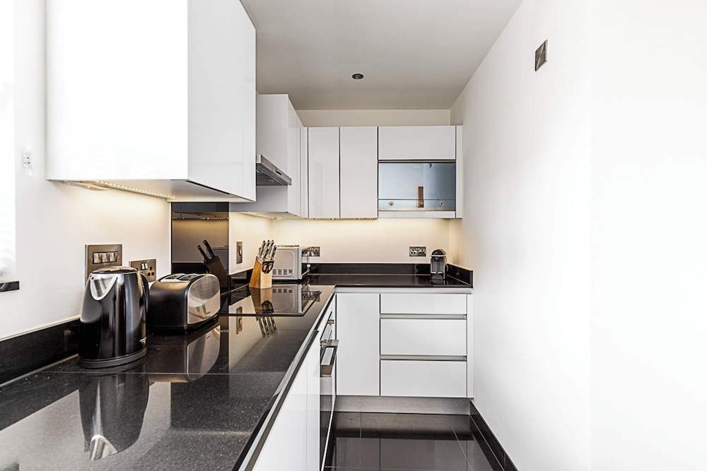 Elegant and Cosy Family Apartment in Marylebone