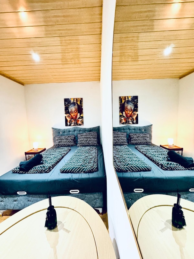 Cozy 4BR Apt for 12P Near FAC Platz