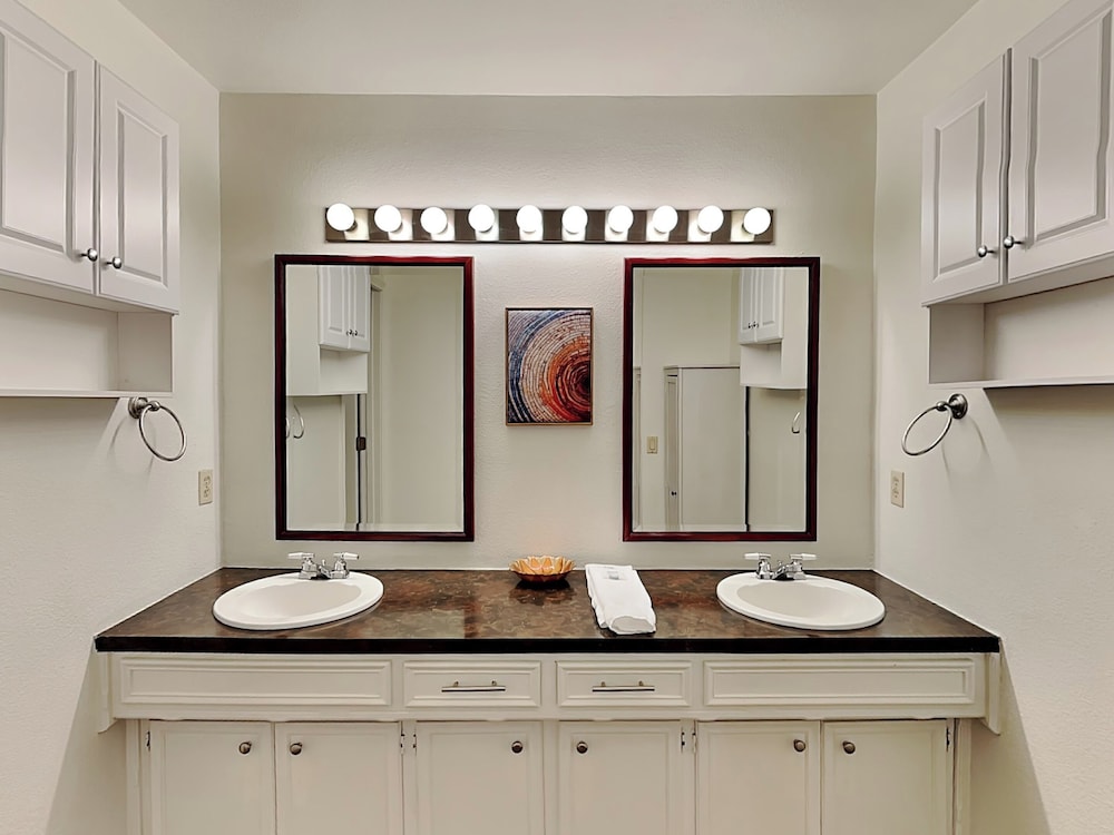 Mountain Sage Retreat by Ruidoso Vacation Rentals