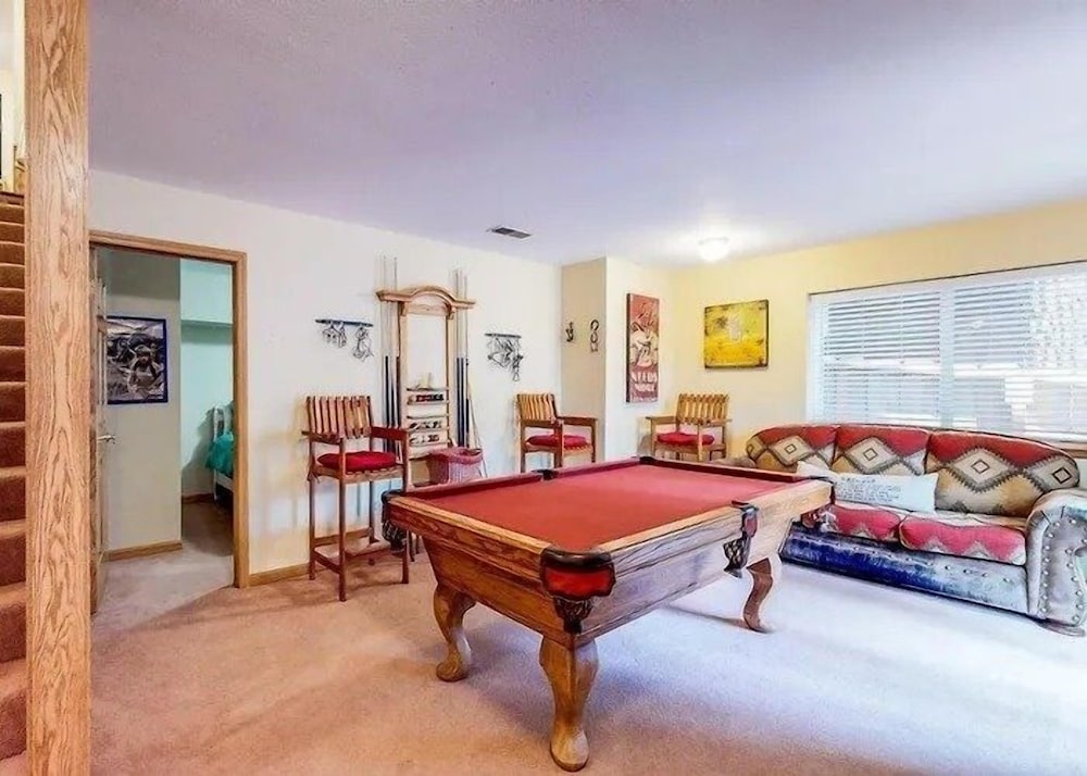 838 Placer Avenue 4 Bedroom Home