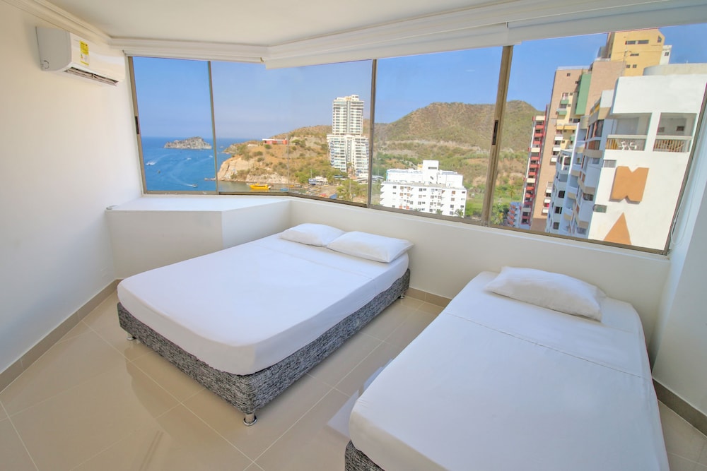 Apartamentos SOHO Basic - Vistas al Mar