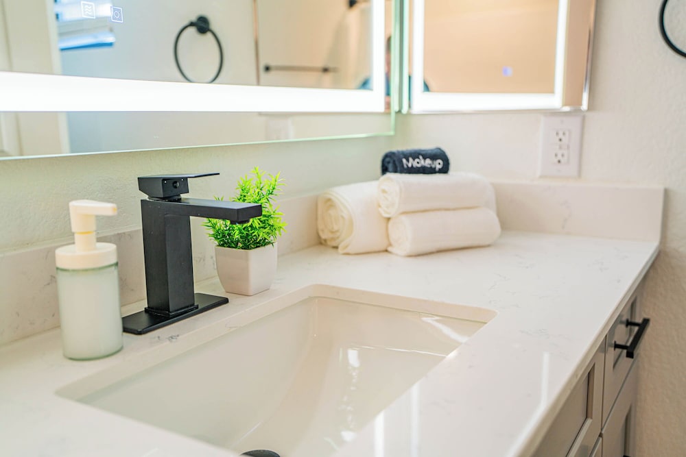 ROVE LIVING/KB - Zone Westgate