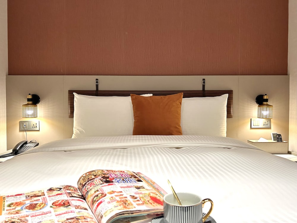 Fun Stay Inn Ximen