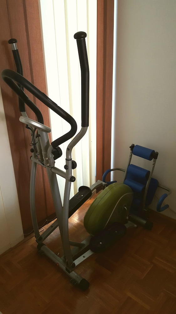 Apartment Tia en Pag — activities & amenities
