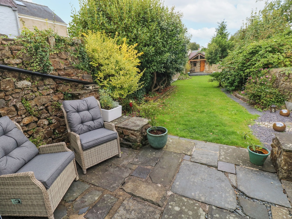 Inglenook Cottage