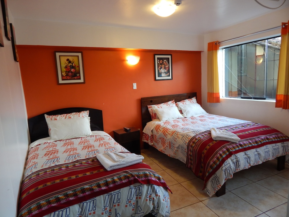 Qori punku - Hostel