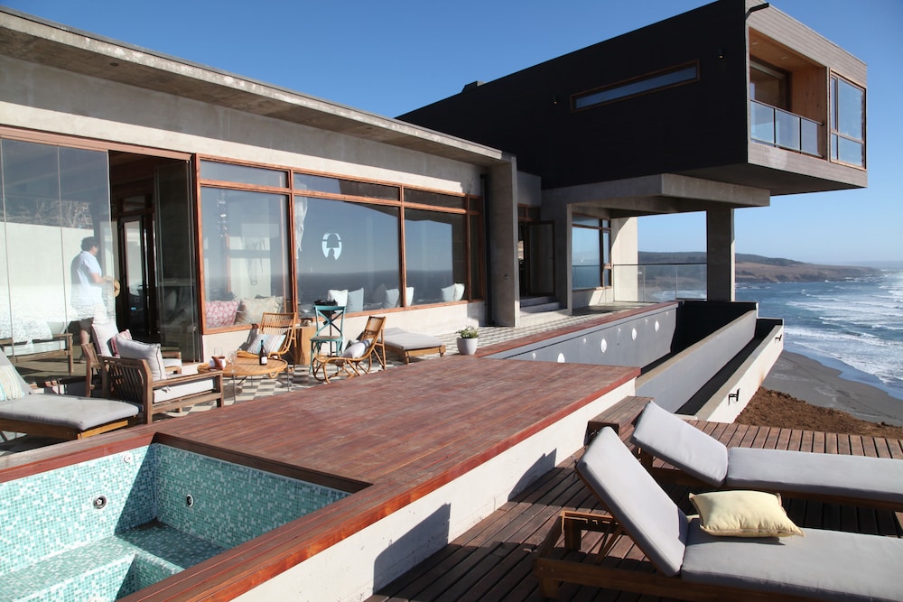 Casa Cliff view 3