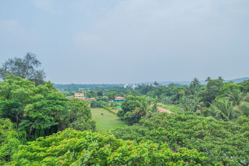 Effotel By Sayaji Calangute, Goa