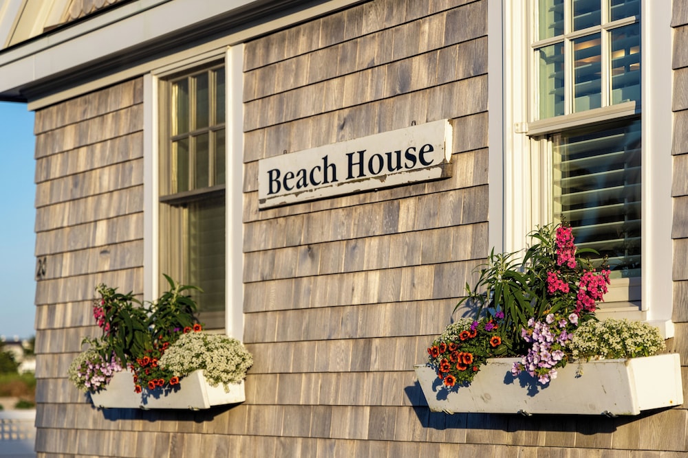 Inn on the Beach