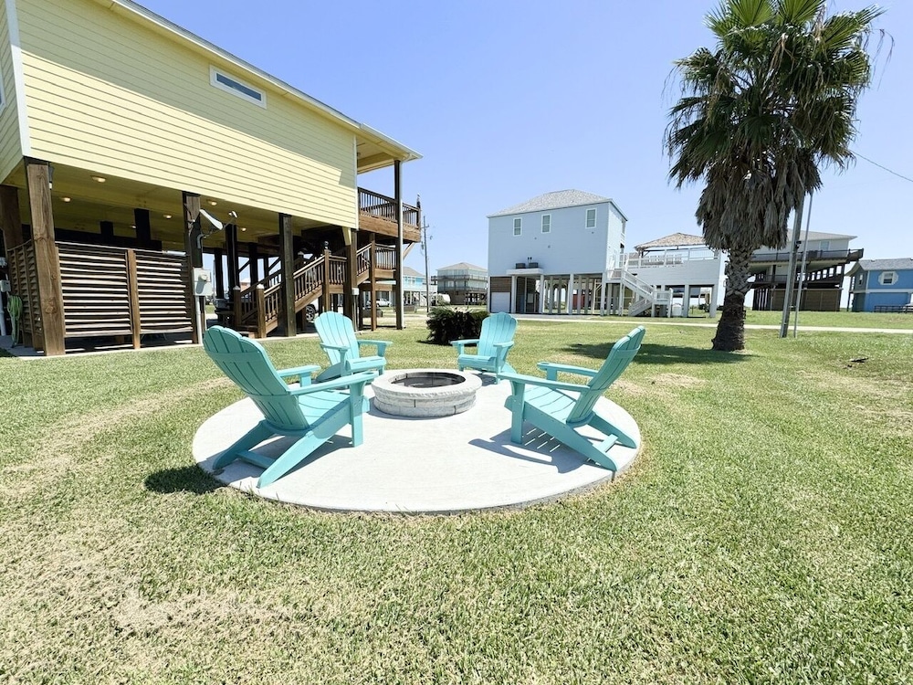 After Dune Delight 3 Bedroom Home by RedAwning view 5