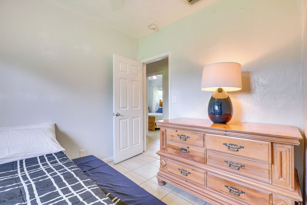 Stay Near Las Olas Beach: Home w/ Fenced Backyard