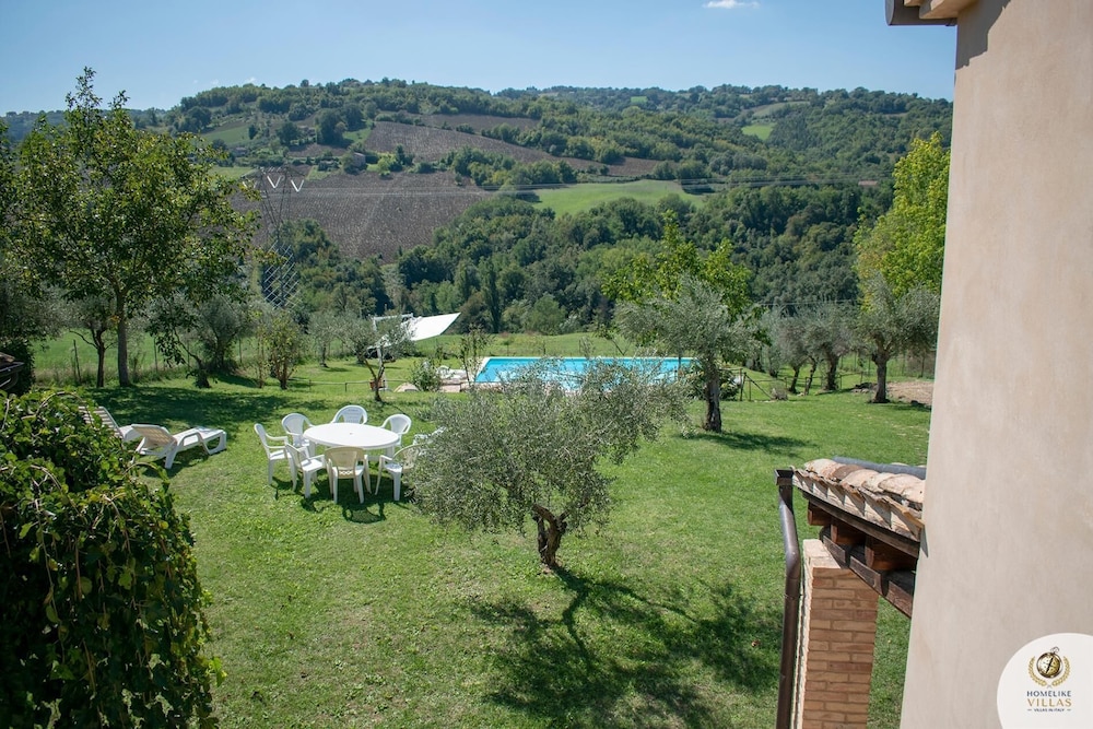 Villa Claudia view 5