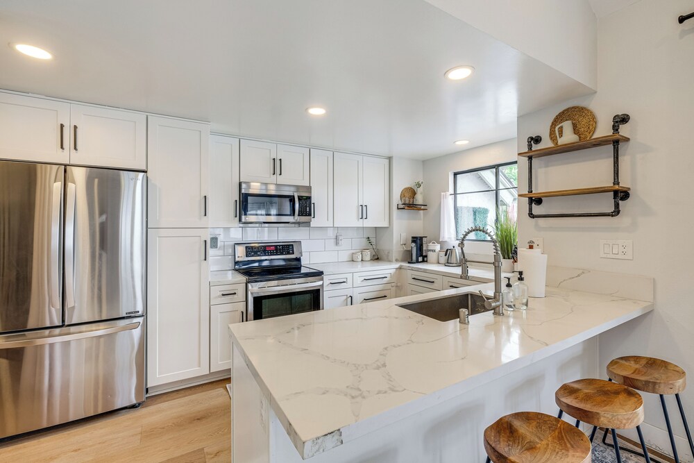 1 Mi to Coast: Family-friendly Gem in Solana Beach