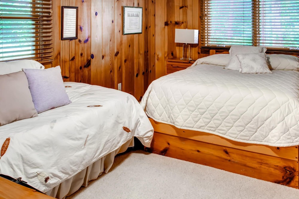 Hike, Fish & Boat: Waterfront Home in Brainerd!