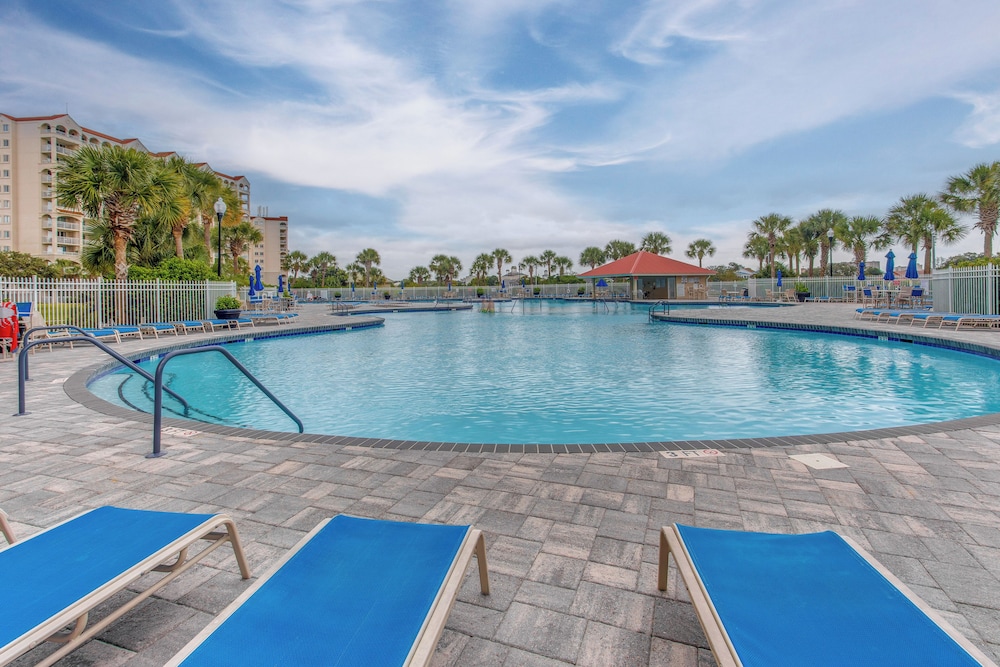 Barefoot Resort Golf Getaway: Pool + Beach Shuttle