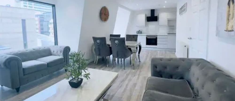 Stylish Retreat in Central Liverpool
