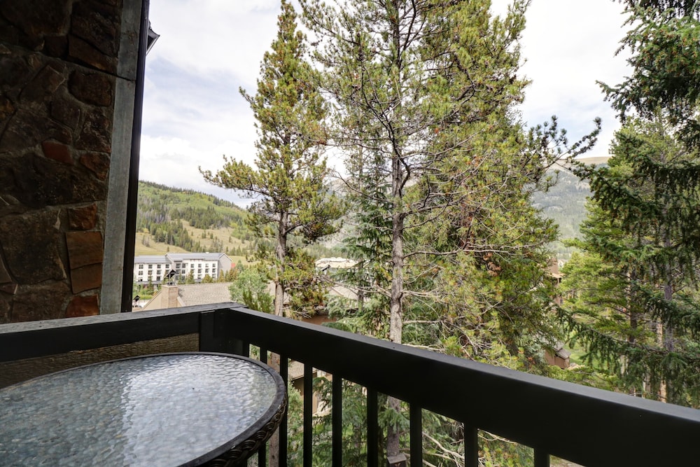 CM416 Copper Mtn Inn