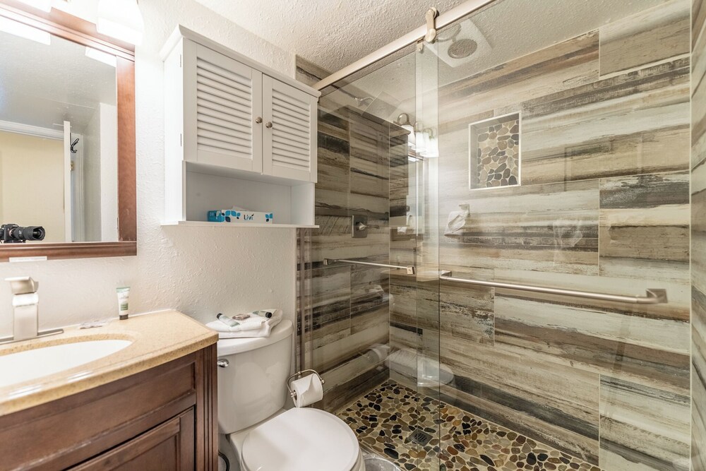 Key Condo #2929