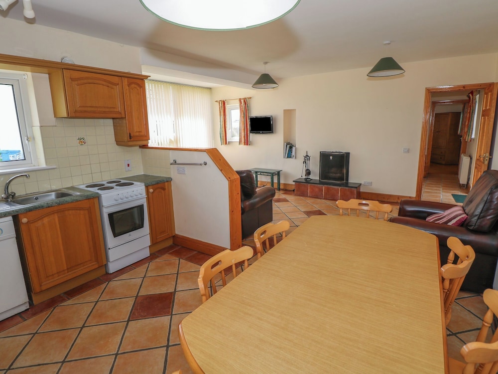 No.5 Beach Cottages
