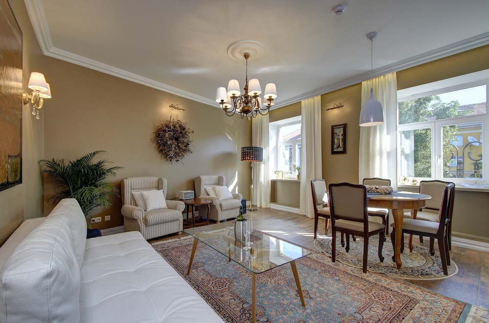 Hotel German 18 - Luxury Vilnius Apartment - Image 1