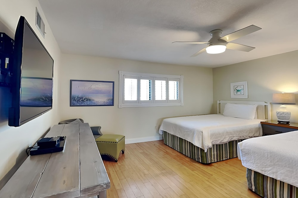 Breakers East by Southern Vacation Rentals
