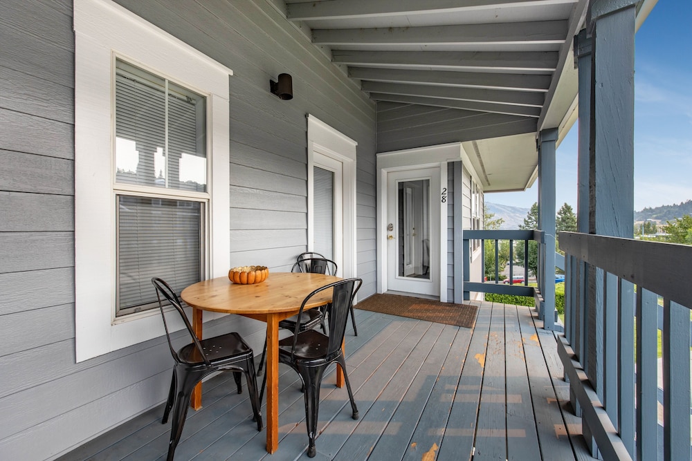 Hood River Vacation Rentals