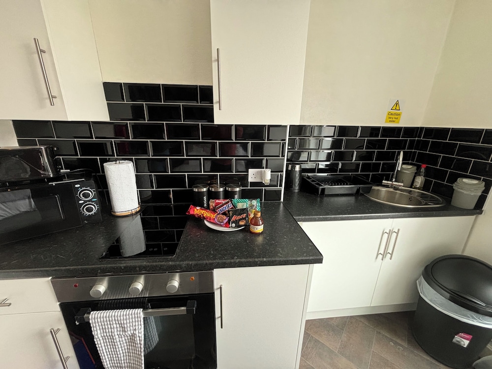 Studio Apartment With Kingbed 5min To Beach view 5