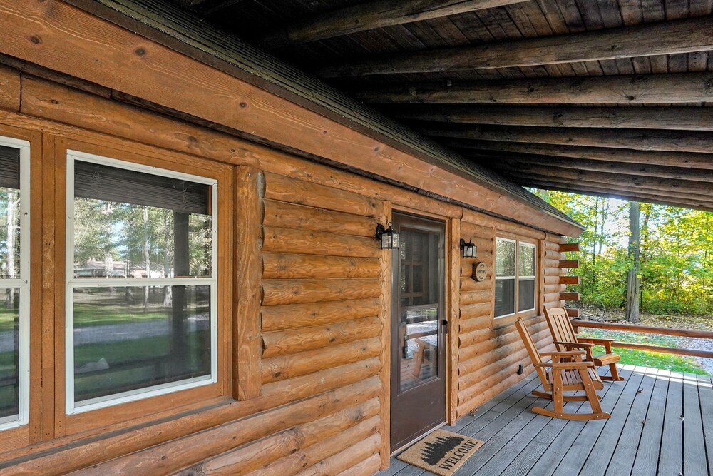 Mae's Place 2 Bedroom Cabin view 4