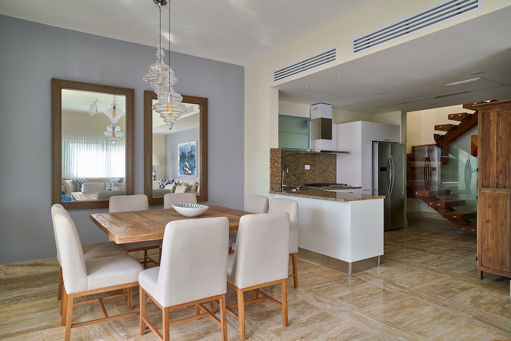 Costa Atlantica Beach Condos