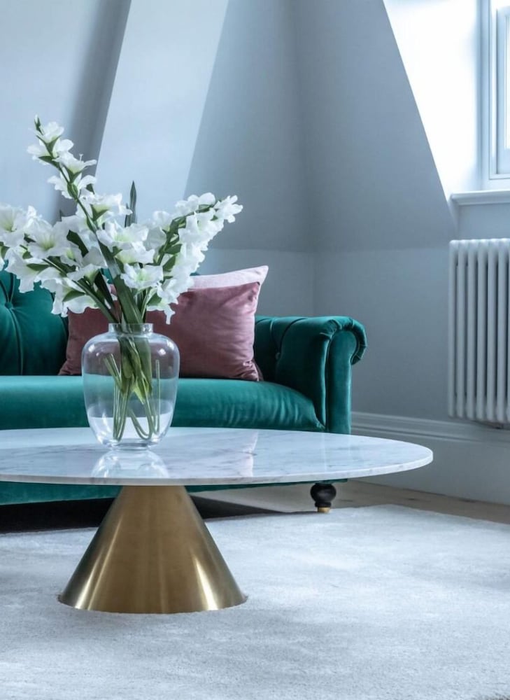 Royal Kensington Penthouse IX- 3 bed