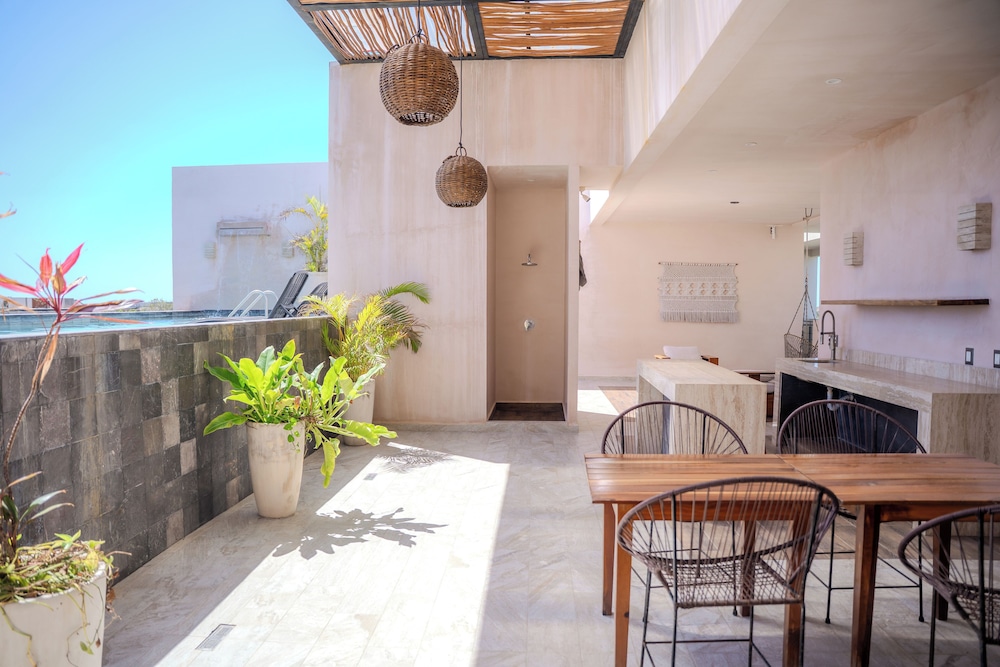 The Garden Residences by Casago