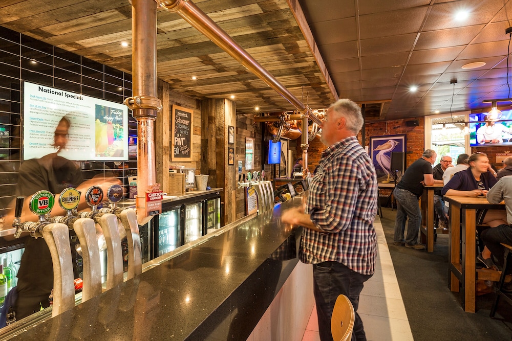 Bendigo Vacations - National Hotel Complex and Bendigo Central Apartments - Property Image 8