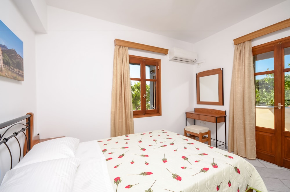 Naxos Cottage