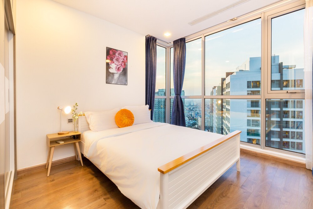 An Corner Vinhomes Central Park 2bedrooms