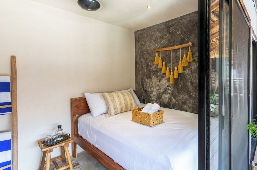 Meteora Stay & Co-Working Space