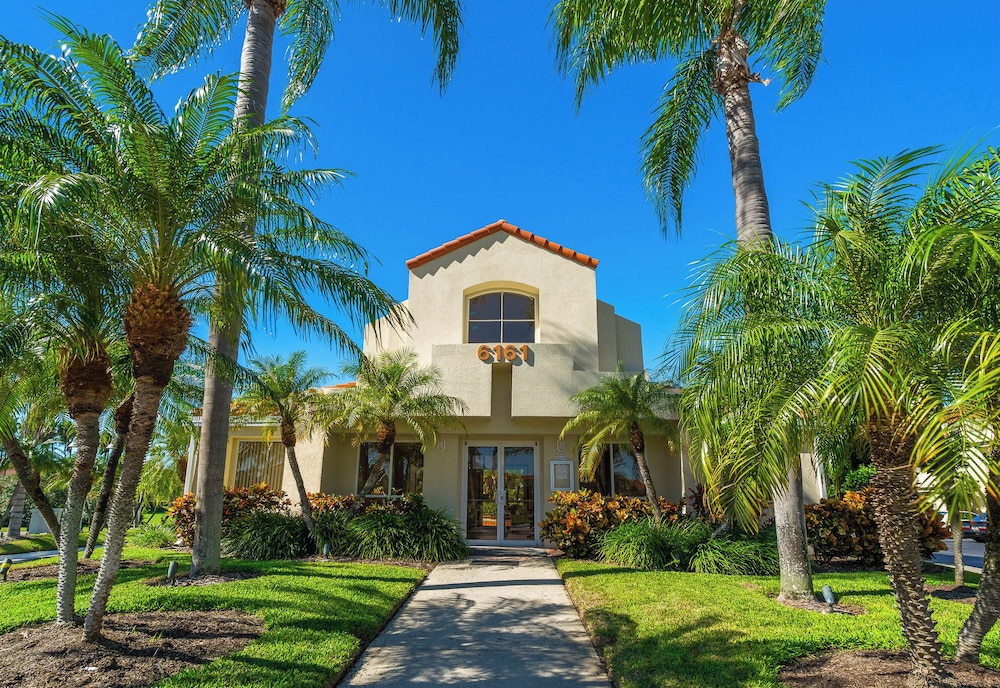 Vista Verde North 2-110 by Distinctive Beach Rentals