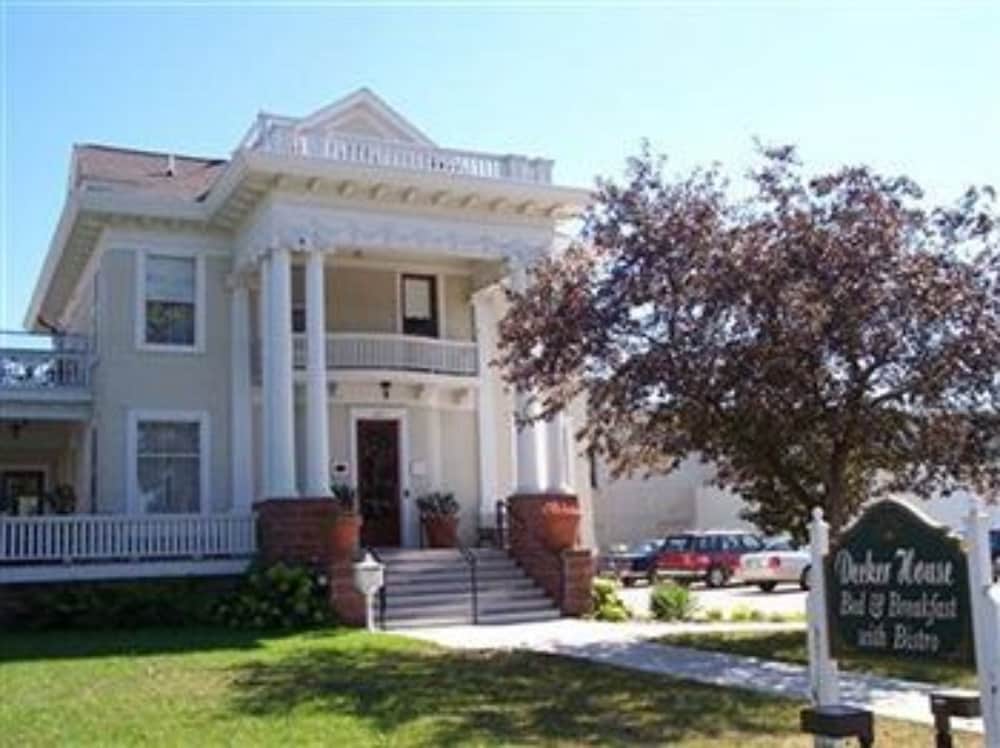 The Decker House Bed & Breakfast view 2