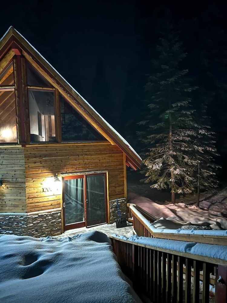 Modern Rustic Retreat view 4