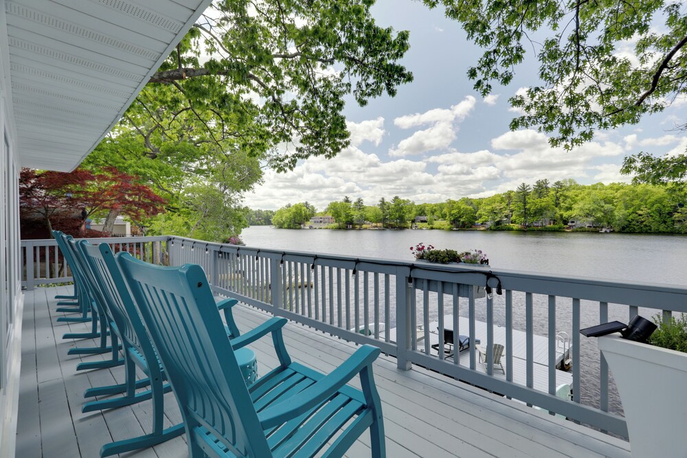 Football Fans Lake Retreat - 5 Mins to Gillette!