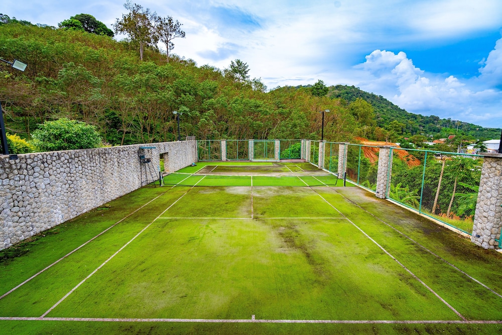 Royal Legacy Golf Villa