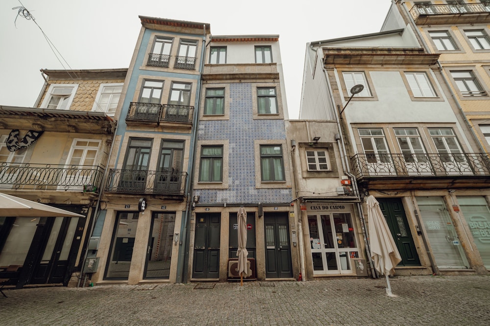Carmo Residence Porto - S Antonio by Vacationy