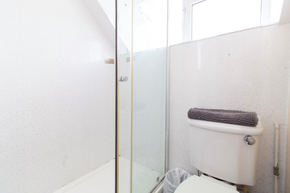 Brookvale Guest House Room 9