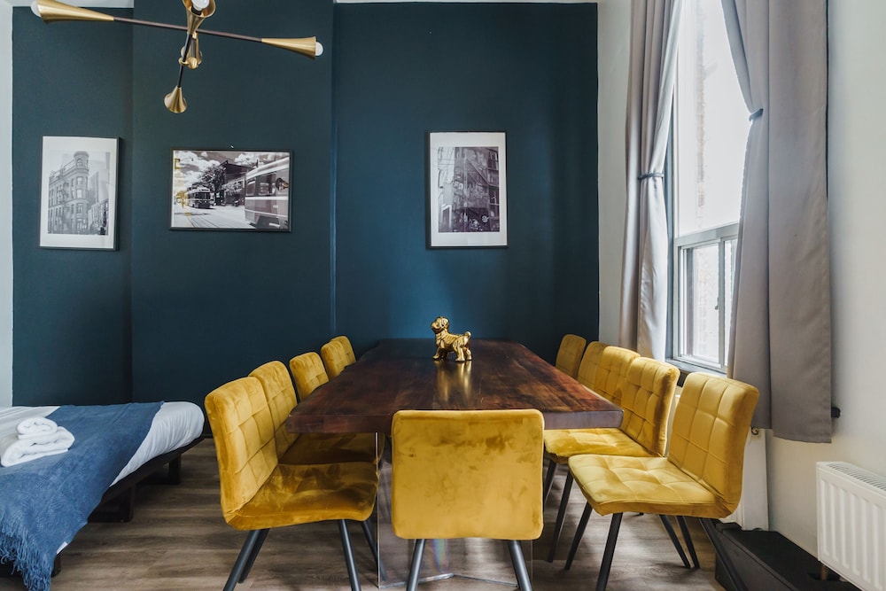 meeting & event spaces