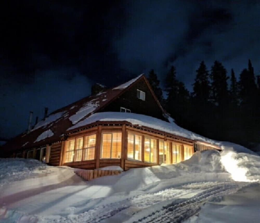 Alexander lake lodge - Property Image 1