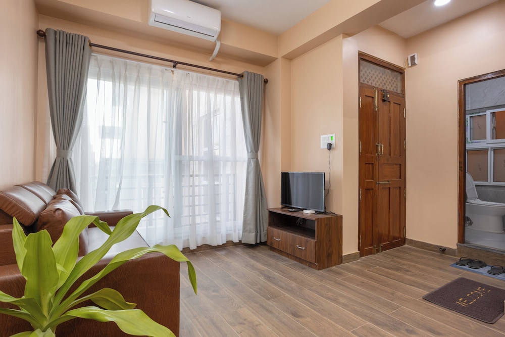 Mandevilla Home