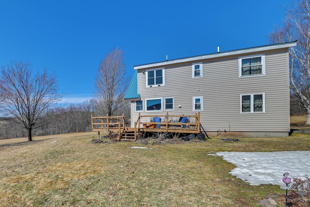 3 Mi to Catskill Scenic Trail: Stamford Cottage