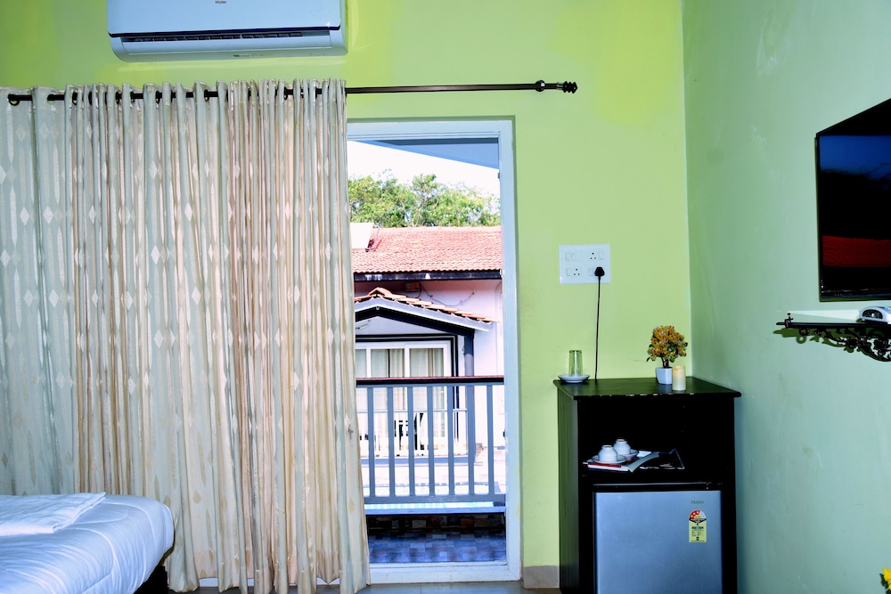 Vagator Retreat Resort With Swimming Pool